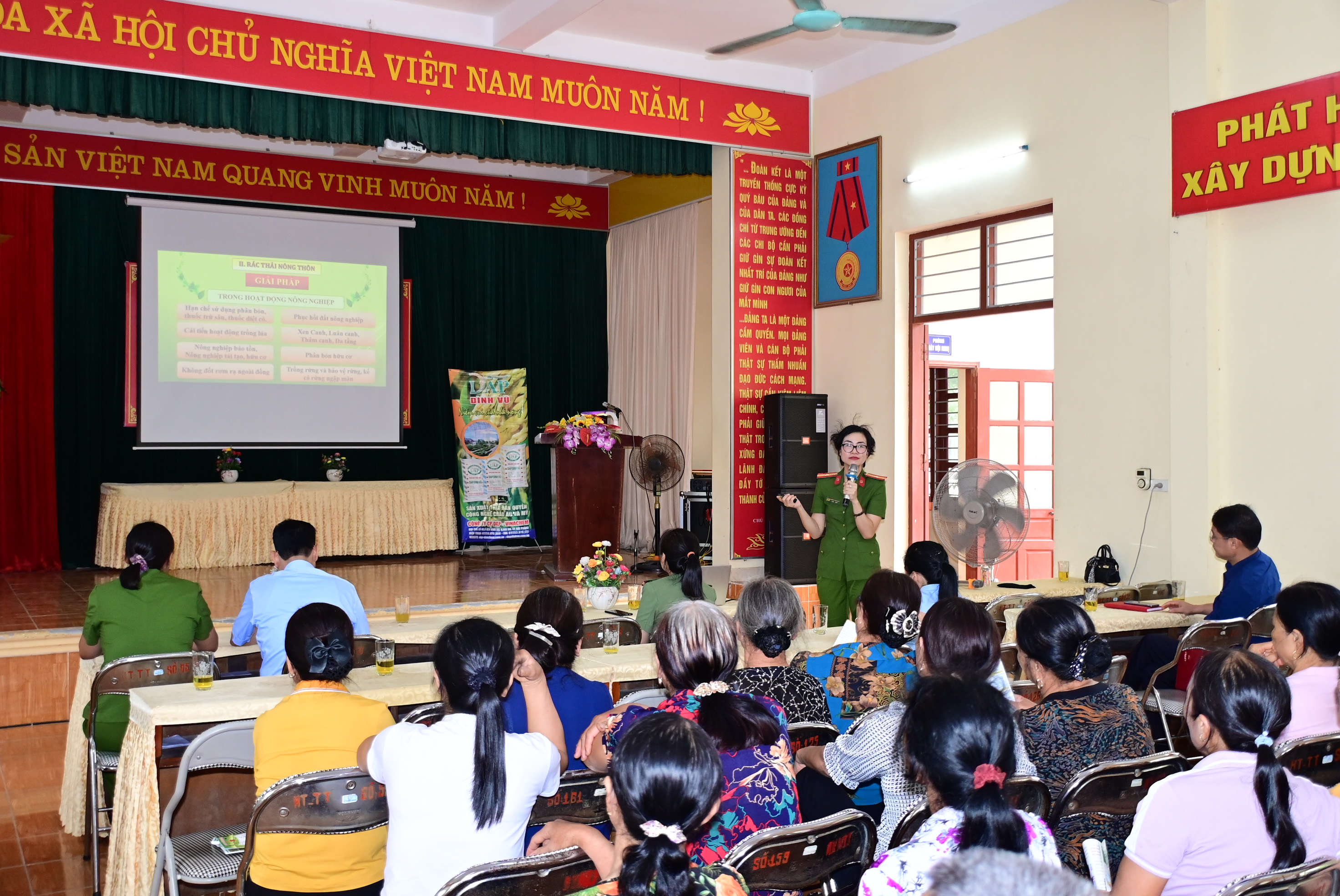 Hội Nông dân huyện Kiến Thuỵ gửi thư cảm ơn Phòng Cảnh sát kinh tế